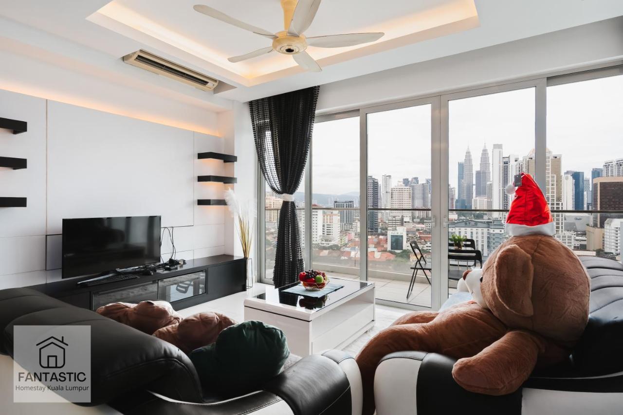 Regalia Residence @ Klcc View Sky Pool By Mc Kuala Lumpur Exterior photo